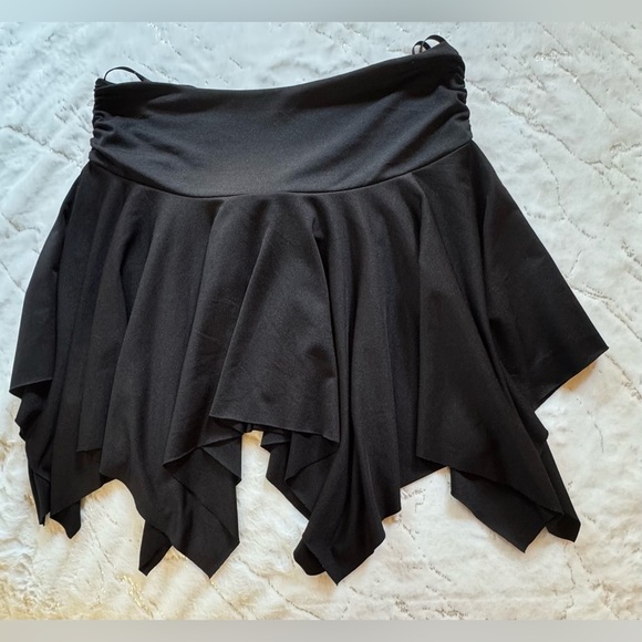 Saucy Asymmetrical Black High Waist Skirt - Picture 7 of 11